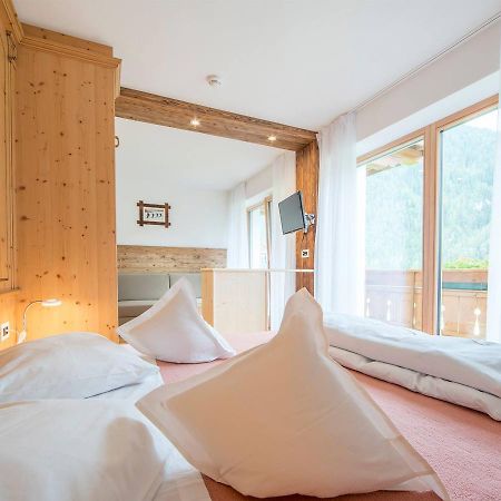 Riposo Al Bosco-Waldruhe Hotel San Vigilio Di Marebbe Eksteriør billede