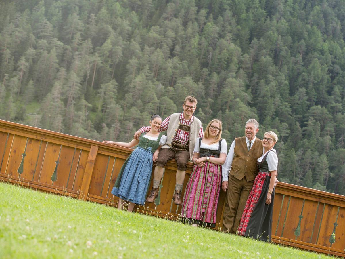 Riposo Al Bosco-Waldruhe Hotel San Vigilio Di Marebbe Eksteriør billede